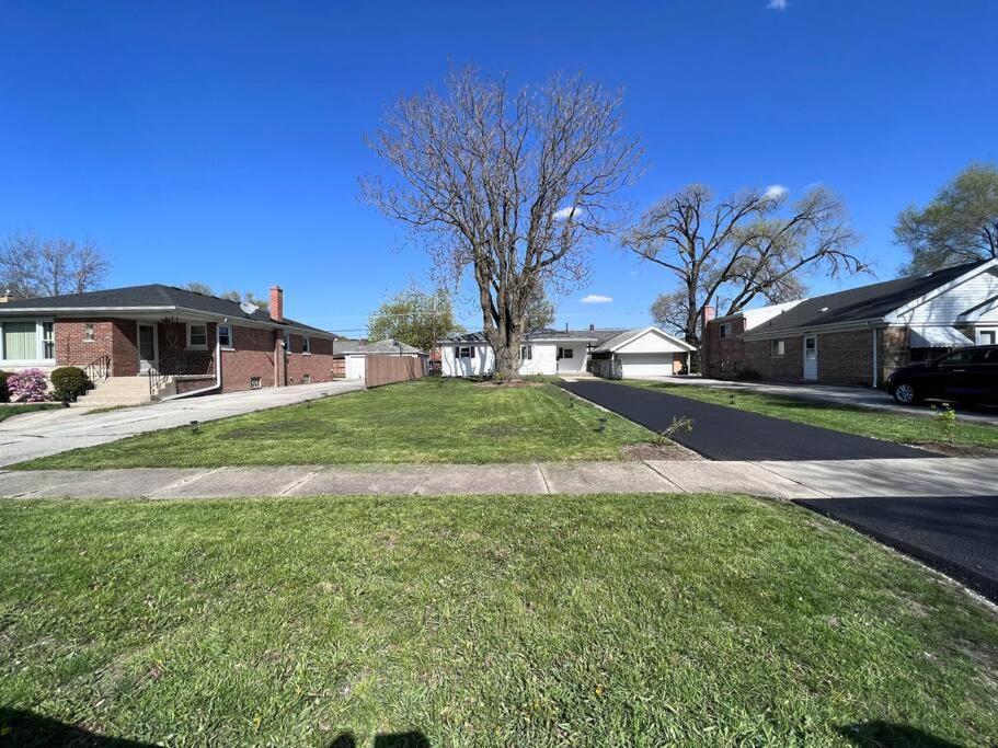 キャルメット・シティ Modern 3Bed 2Bath Ranch With Diy Art Porch 3Tvs And Huge Front Yard To Enjoy!ヴィラ エクステリア 写真